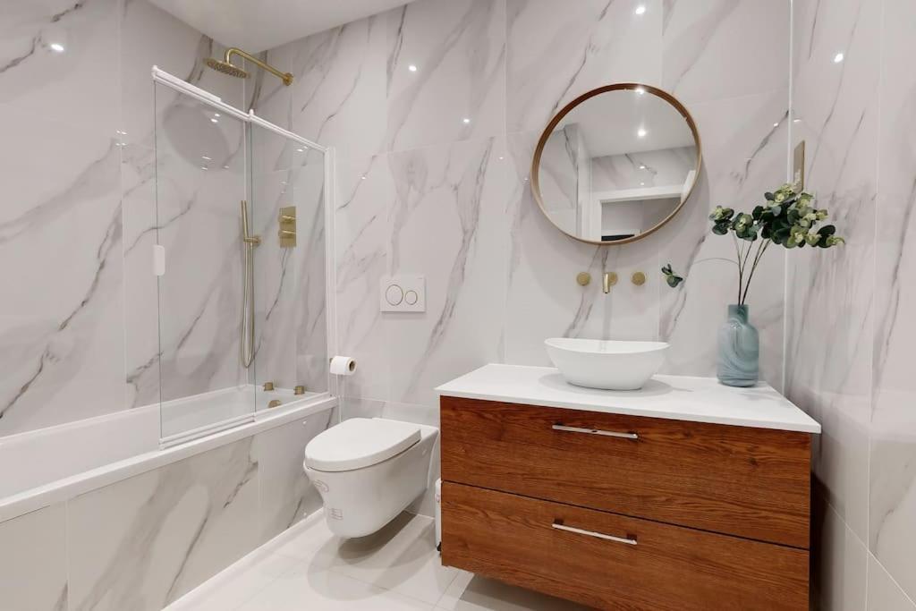 Stylish 2Bed Flat 10Min To Wimbledon Tennis Courts Londyn Zewnętrze zdjęcie