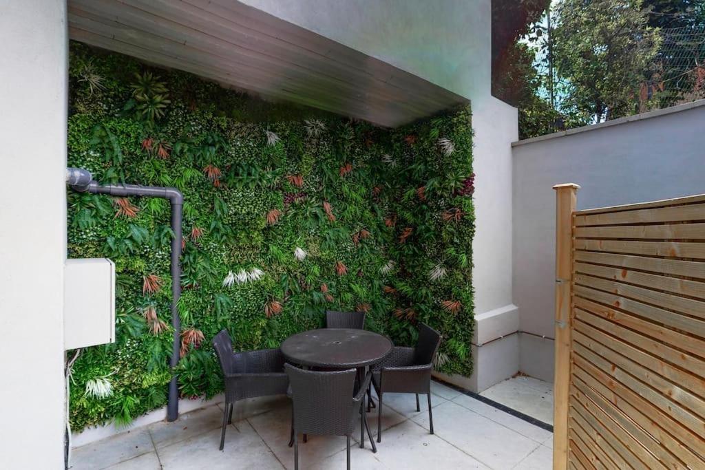 Stylish 2Bed Flat 10Min To Wimbledon Tennis Courts Londyn Zewnętrze zdjęcie